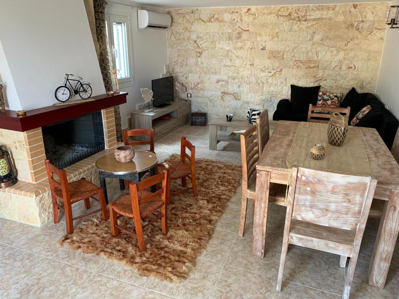 Pikérmion Peaceful House Near Airport 빌라 외부 사진